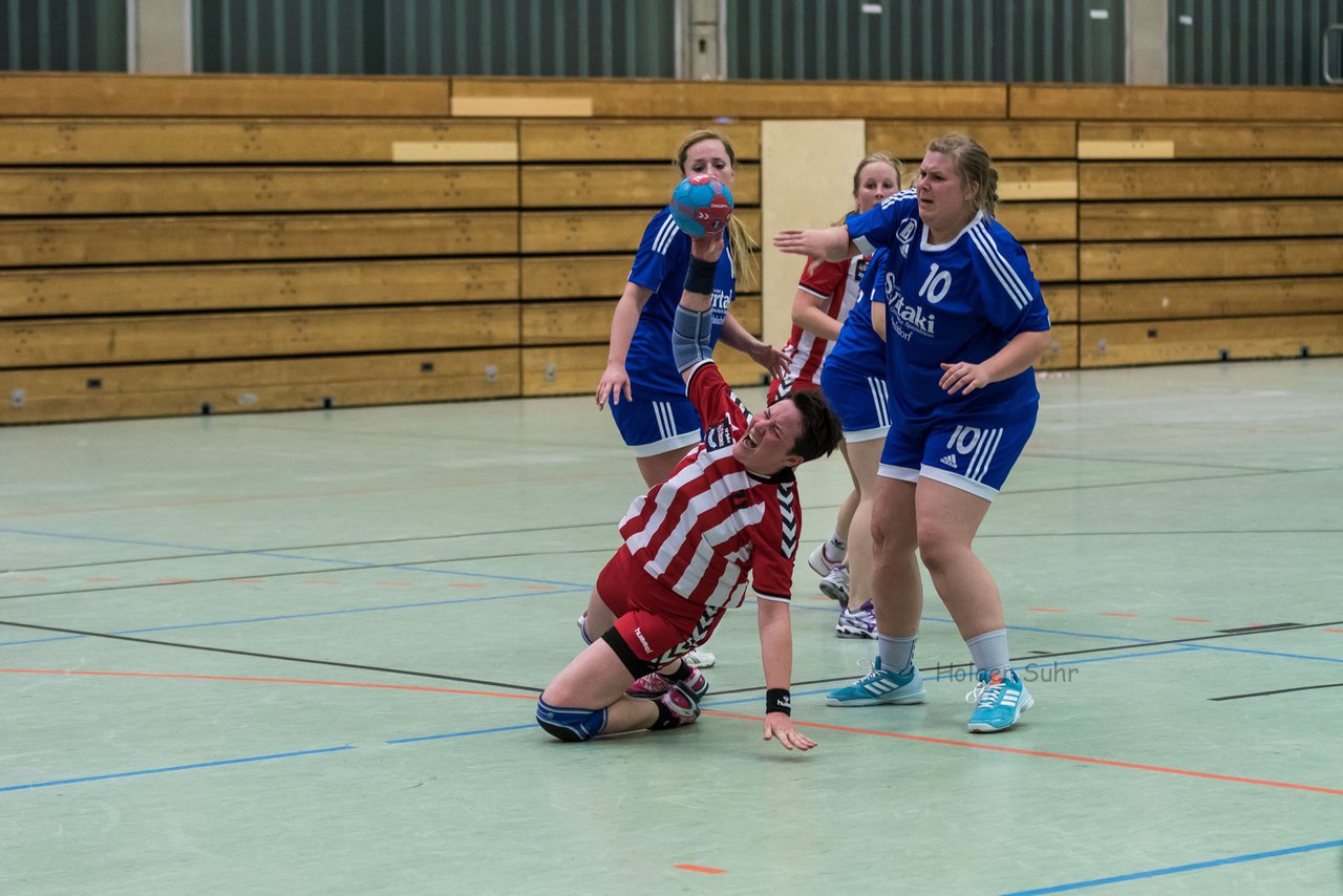 Bild 220 - Frauen Barmstedter TS - Buedelsdorfer TSV : Ergebnis: 26:12